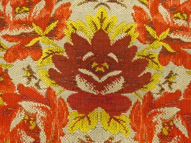  アンティーク　花模様織り出し　名古屋帯地反物